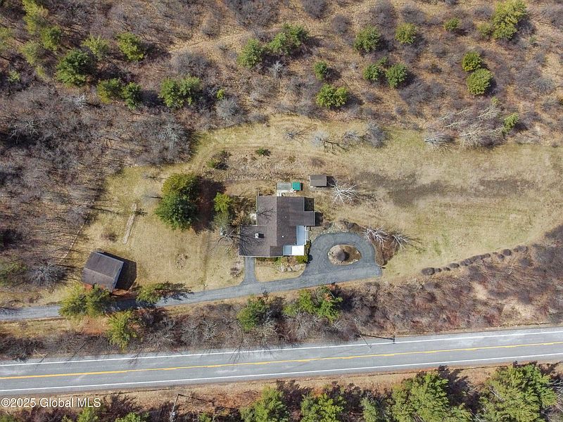 5th image of 1044 Thacher Pk Road