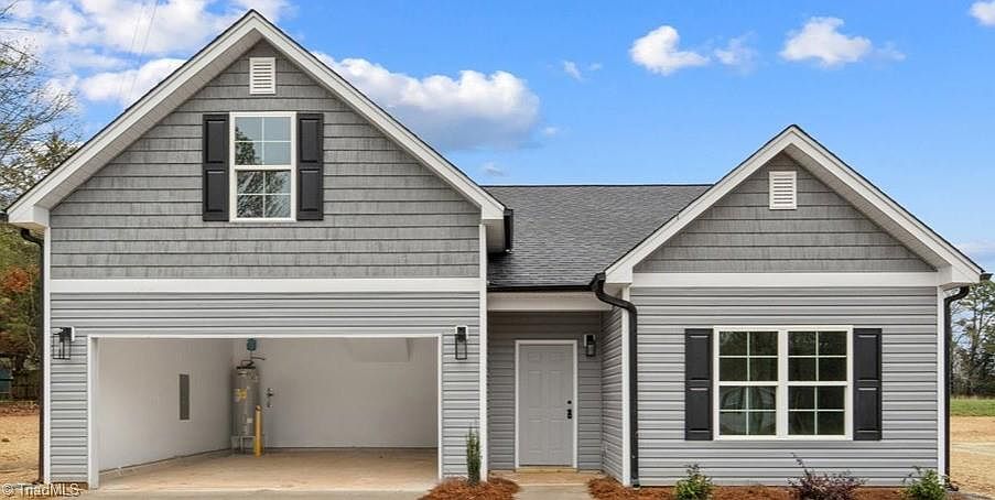 1st image of 838 Deadmon Rd