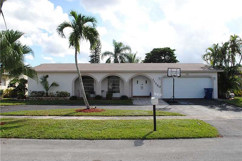 1st image of 11360 NW 30th St