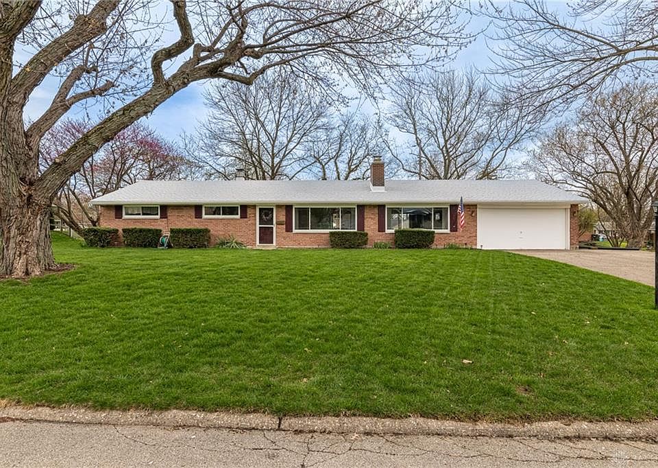 1st image of 4908 Georgian Dr