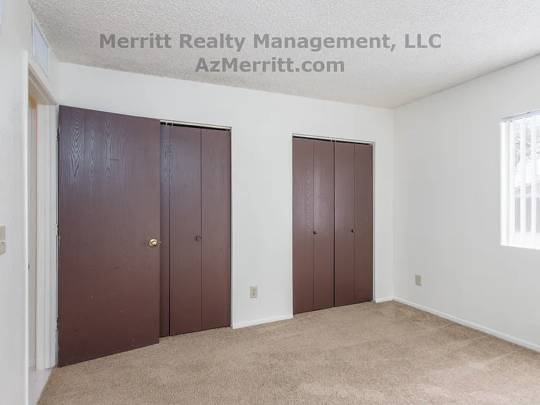 4407 E Edison St — Photo 17