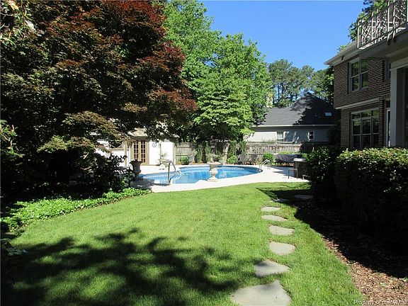3rd image of 164 Point Heron Dr