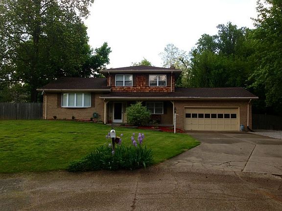 5th image of 8866 Woodland Dr