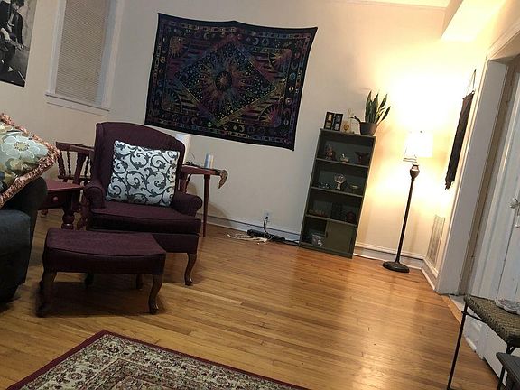 2nd image of 4901 N Seeley Ave APT 1