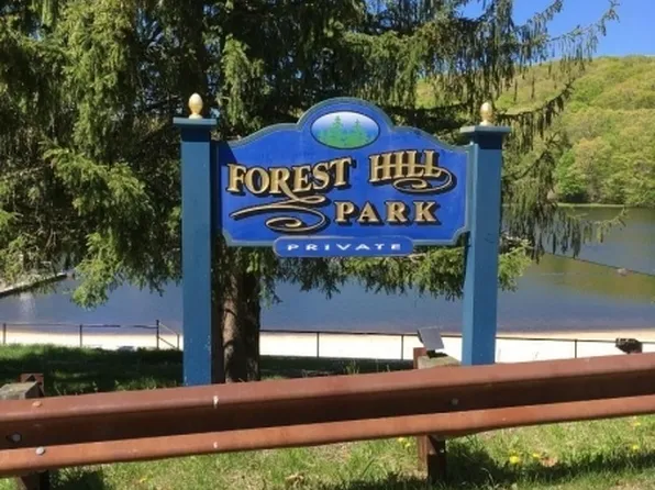 97 Forest Hill Dr, West Milford Twp., NJ 07480