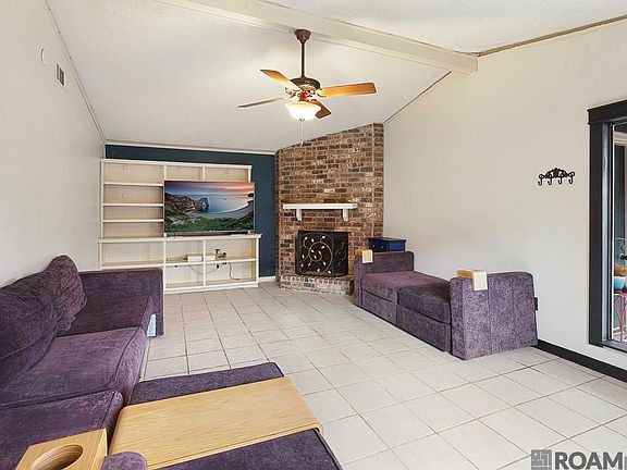 5th image of 15474 Springwood Ave