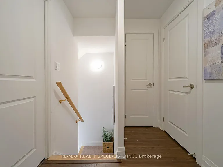 5289 Highway 7 #D902 — Photo 24