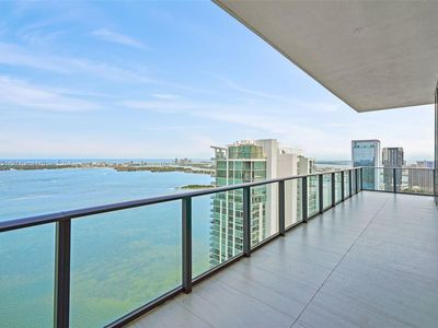480 NE 31st #PENTHOUSE 5201, Miami, FL, 33137