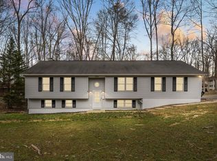 200 Wilderness Ln, Locust Grove, VA 22508