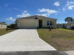 691 Londonderry Cir SE, Palm Bay, FL 32909