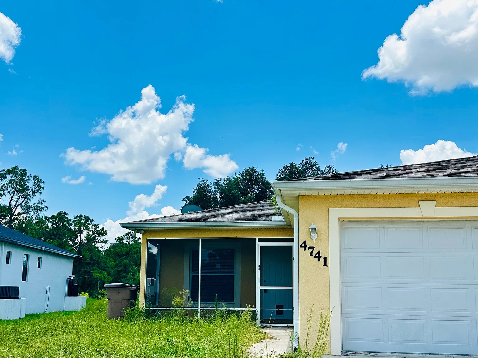 3 bed, 2.0 bath, 1370 sqft, $1,600 — Photo 2