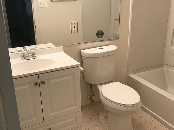 New vanity & toilet