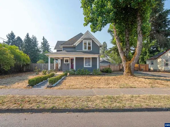 440 Tangent St, Lebanon, OR 97355