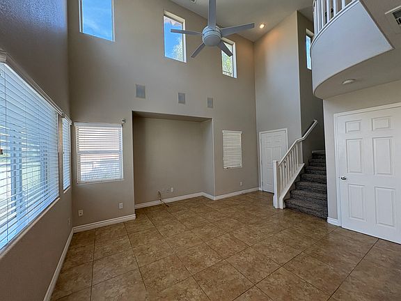 3rd image of 1133 Claire Rose Ave