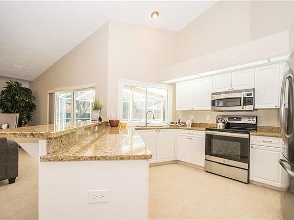 5th image of 3928 Northridge Dr