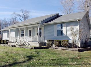 808 Bear Creek Rd, Cookeville, TN 38506
