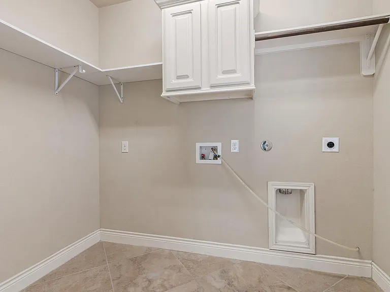 138 Meadow Run Dr — Photo 30