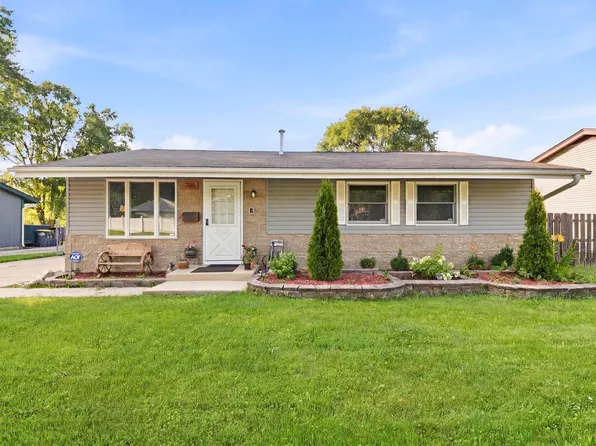 (undisclosed Address), Streamwood, IL 60107