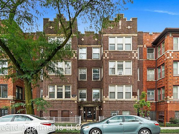 2nd image of 7220 S Yates Blvd #1