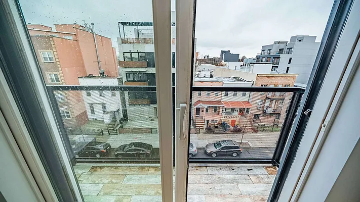 Rented by Nooklyn NYC LLC | media 17