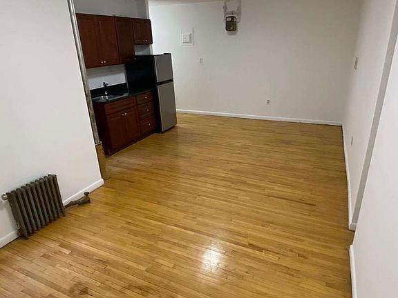 2nd image of 24 E 97th St APT 8