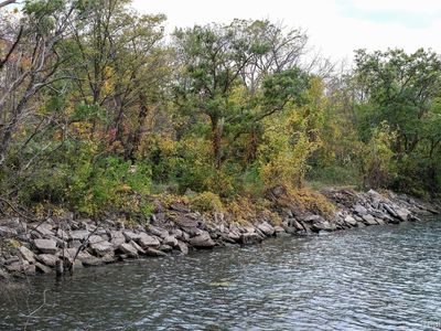 Vacant West Riv, Grosse Ile, MI, 48138