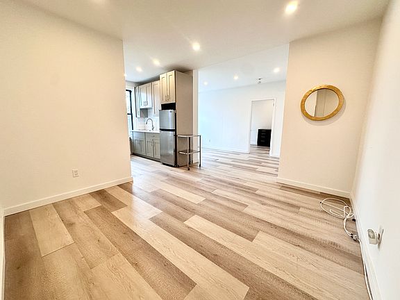 4th image of 380 88th St #3B
