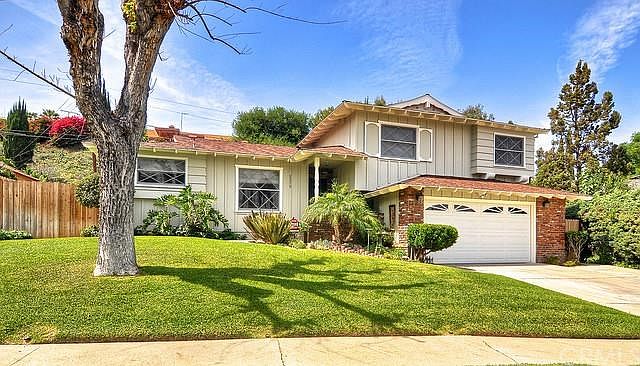 1st image of 2279 Clementina Dr