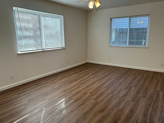 3rd image of 582 Morgan Dr #1