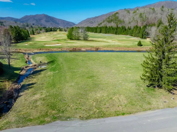 149 Grand View Dr, White Sulphur Springs, WV 24986