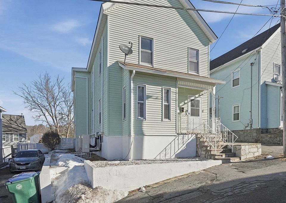 1st image of 28 Warnock St