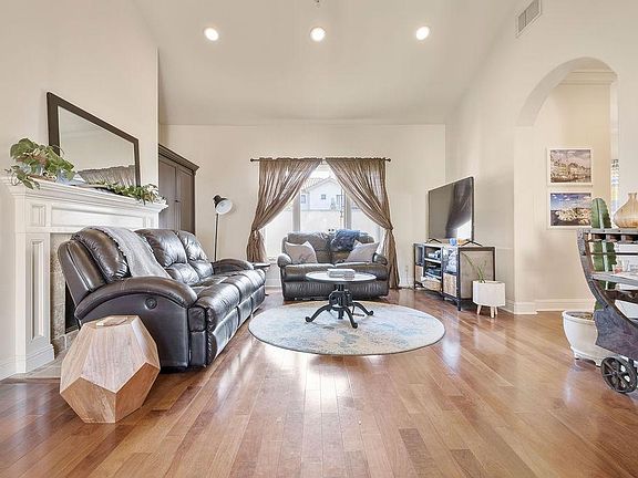 Vaulted ceilings