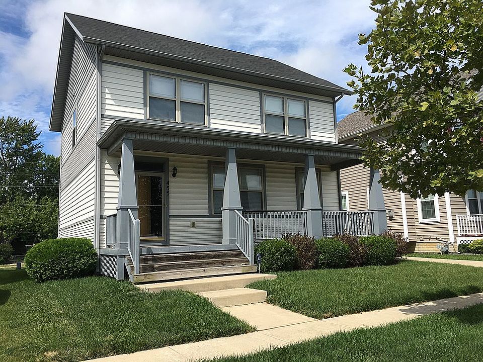 2nd image of 455 Baptiste Ave