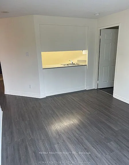 736 Bay St #1505 — Photo 6