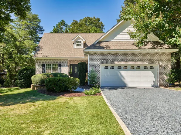 5 Salem Lane, Pinehurst, NC 28374