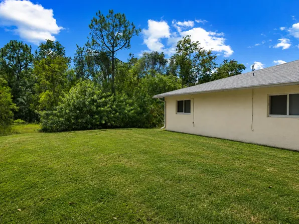 221 Meadow Rd, Lehigh Acres, FL 33973
