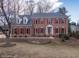 1800 Brookstone Ct, Vienna, VA 22182