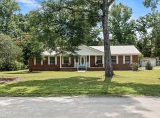 10966 NW Melinda Dr, Bristol, FL 32321