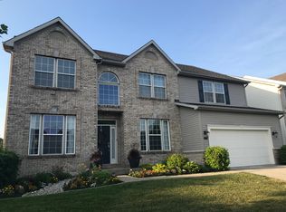 5640 Sapphire Dr, Carmel, IN 46033
