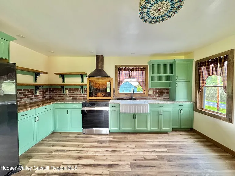 568 Old Plank Rd — Photo 12