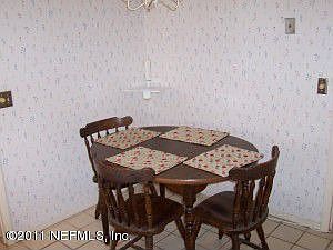5th image of 377 Greencastle Dr