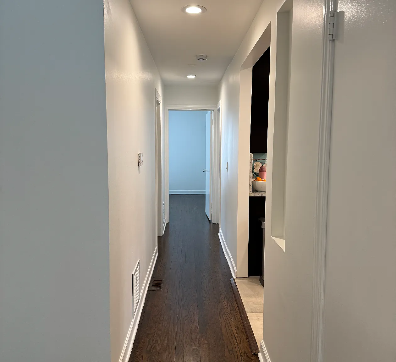 2 bed, 1200 sqft, $2,200 — Photo 3