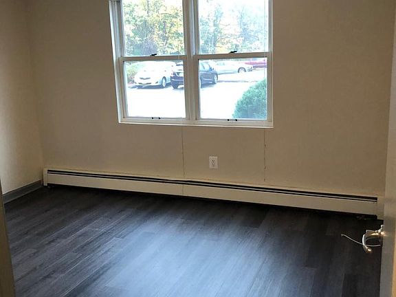 3rd image of 94 West St #63