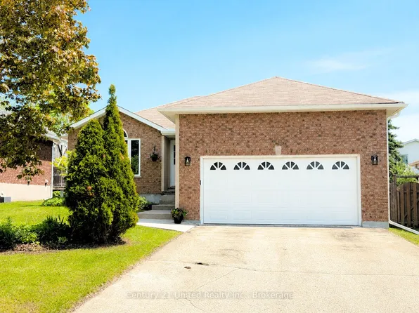 2225 Lorraine Dr, Peterborough, ON K9L 1Y6