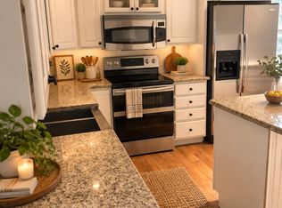5 8th St UNIT 1, Frenchtown, NJ 08825