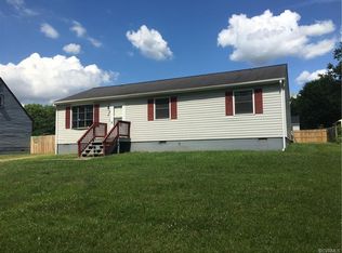 707 Cabin Creek Dr, Hopewell, VA 23860