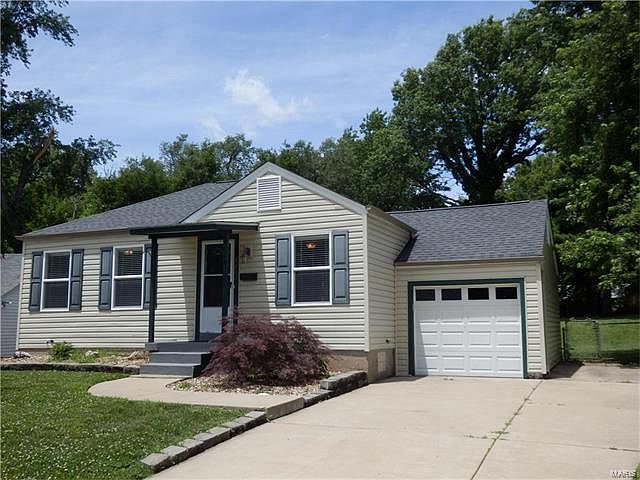 1st image of 3621 Saint Marguerite Ln