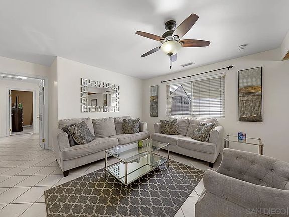 4th image of 922 Denise Ln
