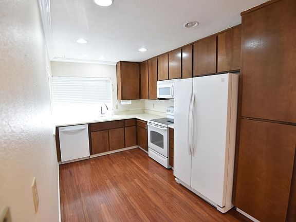 5th image of 5377 Colony Green Dr