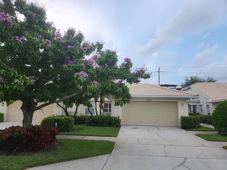 6953 Lone Oak Blvd — Photo 25